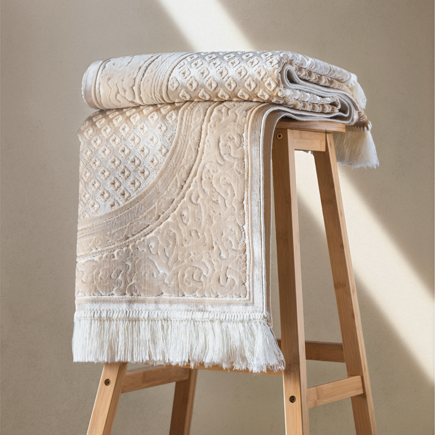 Kethi Roanu Velvet Mat – Inspired by Maldivian Heritage
