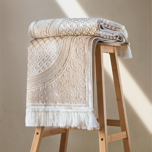 Kethi Roanu Velvet Mat – Inspired by Maldivian Heritage